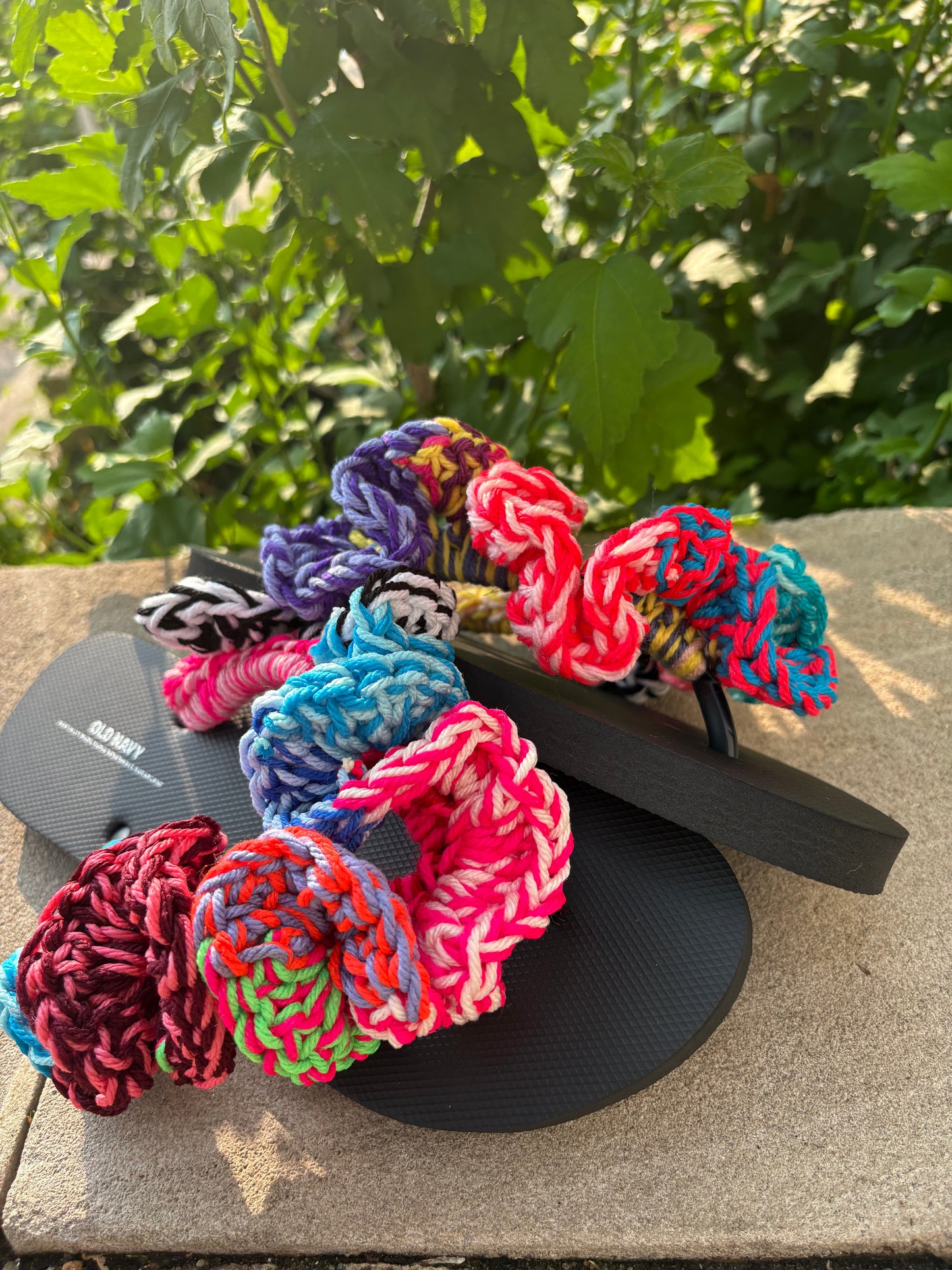 Le’crochet Ruffle Flip Flip