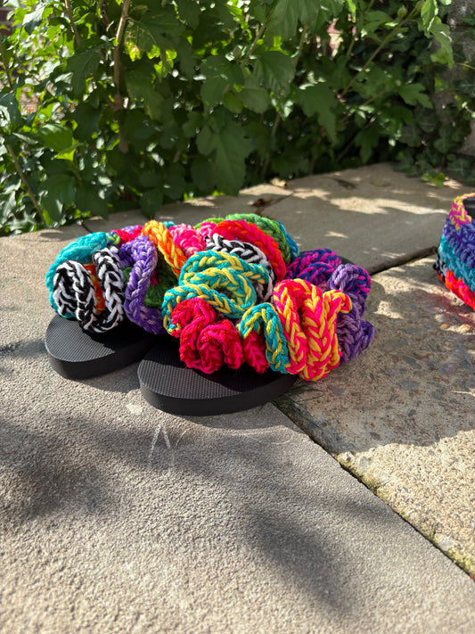 Le’crochet Ruffle Flip Flip